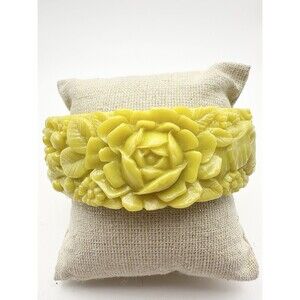 Vtg 30’s Rare Yellow Molded Flower Celluloid Bracelet - Carved Quote 8.15”
